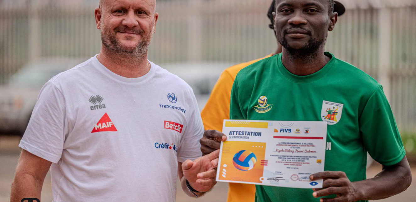 Clôture réussie d’une semaine de formation pour les entraîneurs de beach-volley à Yaoundé