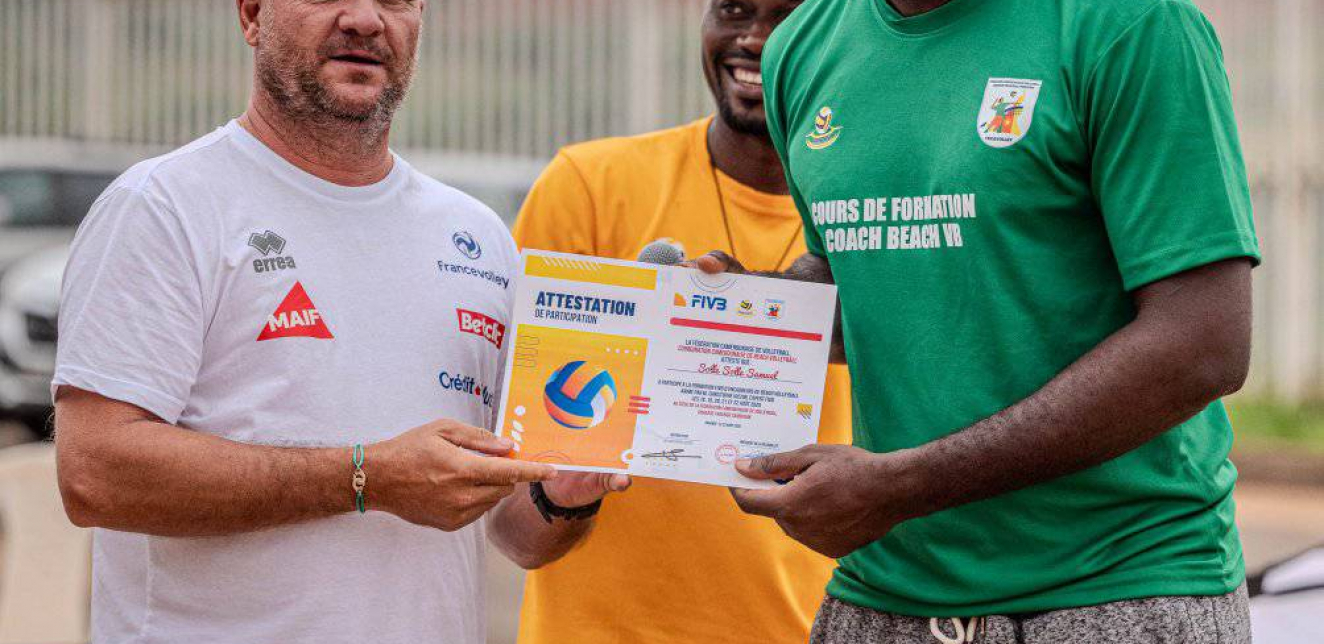 Clôture réussie d’une semaine de formation pour les entraîneurs de beach-volley à Yaoundé